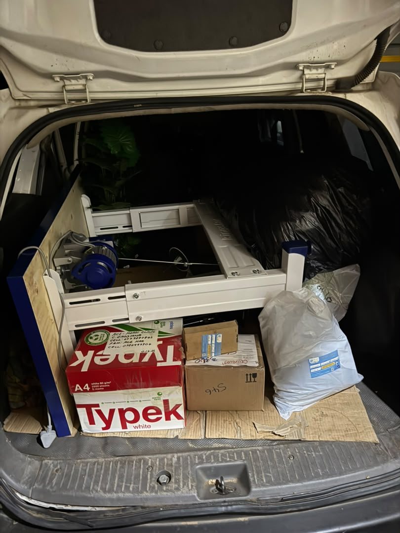 Vehicle boot loading